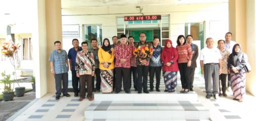 19FF753D 43C8 4319 BE4E DD72E83839A8