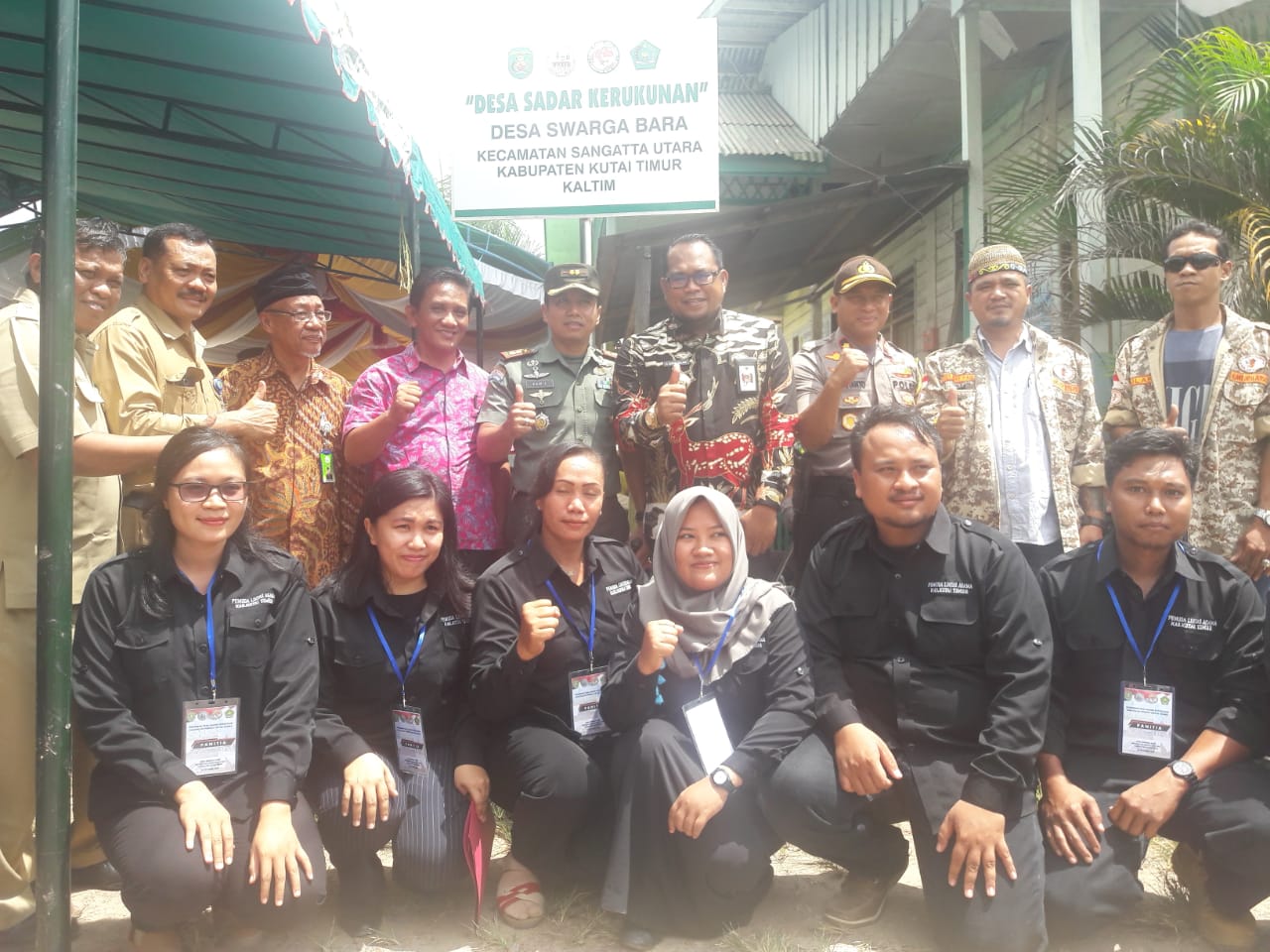 D36E3EAF 7584 43C8 94DF E20DBAD1D216