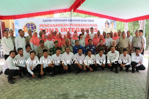 35260268 4805 4550 8DF0 A221B8106B2B