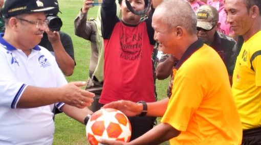 9B2BE23C 2E16 4BD8 8E85 227456EFD09F