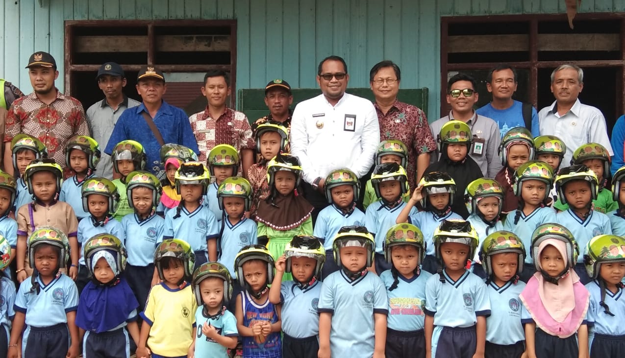 124452A7 874F 449C B6E3 0345ACA610ED