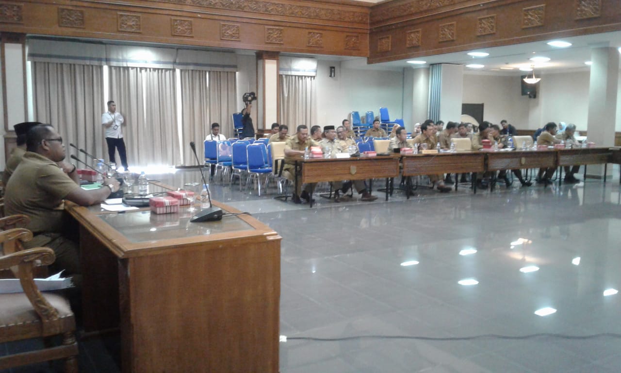 33222B5F 6EED 4DE2 921C F57A9C96F20C