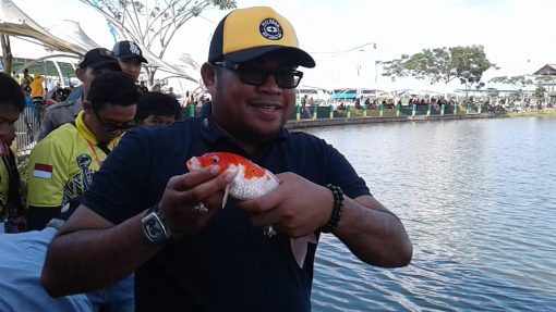 7F4B5D9C 7D8B 4259 B809 5A2AF31C591C