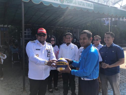 BFBAE195 C906 47F9 B78B A1C26A9D76DF