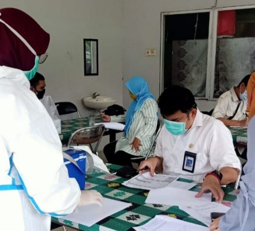 DE0B57DA 0EBB 46F8 9D6A 3C30E08FF75E