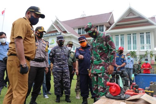 64871FEF 25BA 47F2 93A9 9FDD9DE8304B