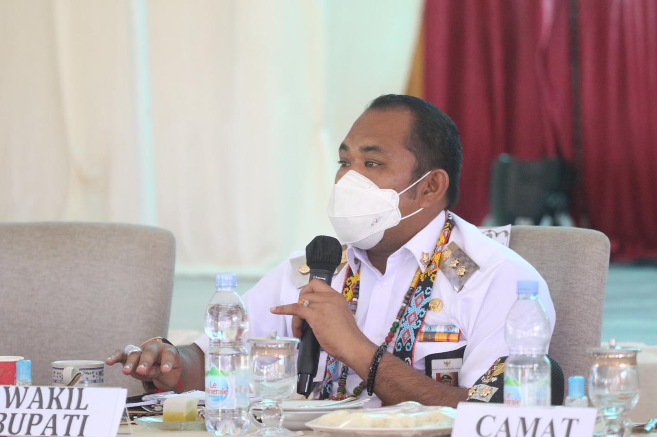 4F5BF7EC DBB1 4064 B9FC A753A0B323FE