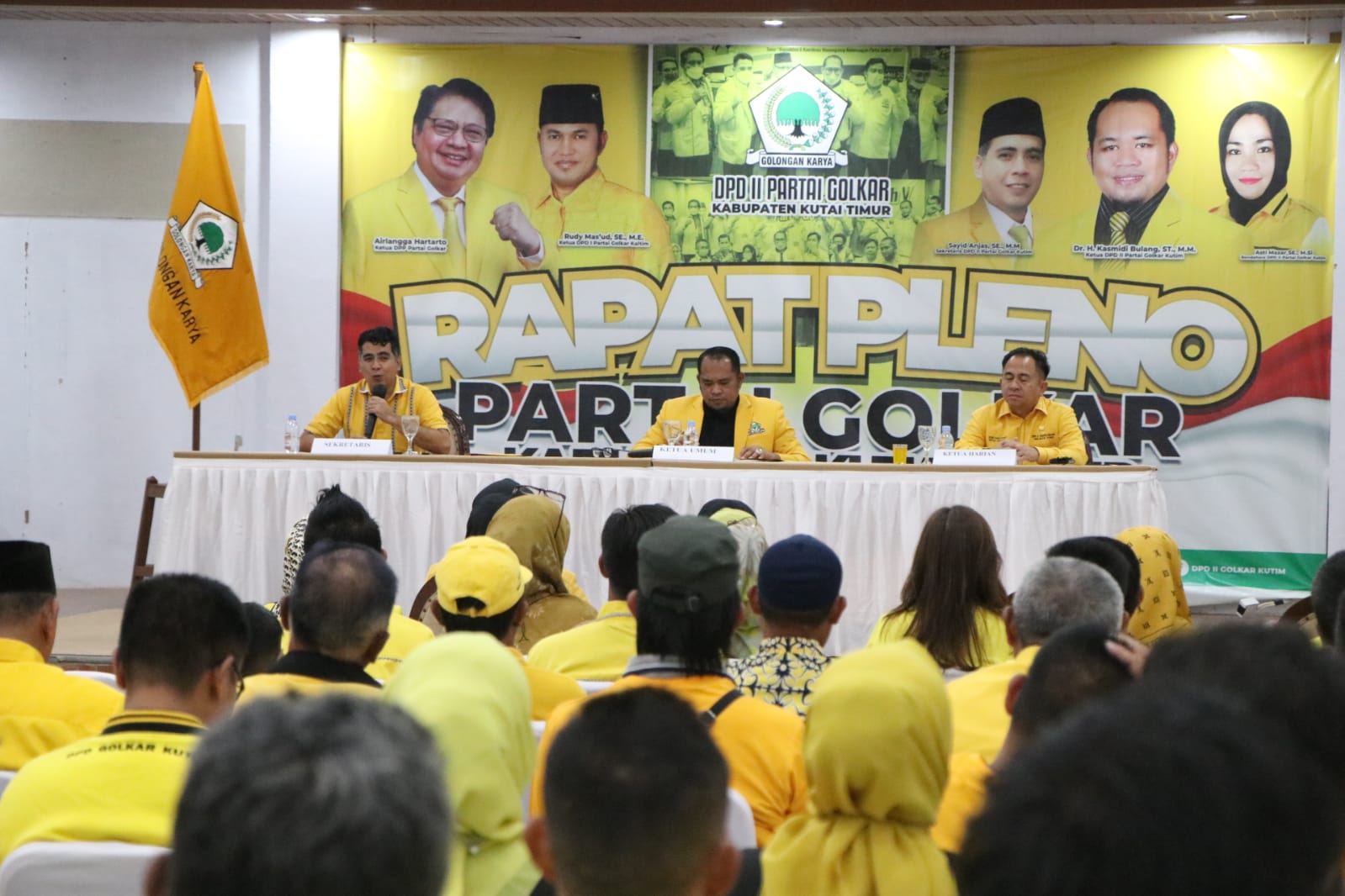Rapat Pleno DPD II Golkar Kutim Tetapkan Kasmidi Bulang Sebagai Cabup