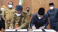 DPRD Kutim Gelar Rapat Paripurna Ke-10 Tentang Raperda Ketenagakerjaan dan Pembentukan 11 Desa di Kutim Disepakati Jadi Perda