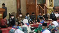 83 Jemaah Haji Kutim Berangkat Ke Tanah Suci Mekkah, Ketua DPRD Kutim Hadiri Pelepasan