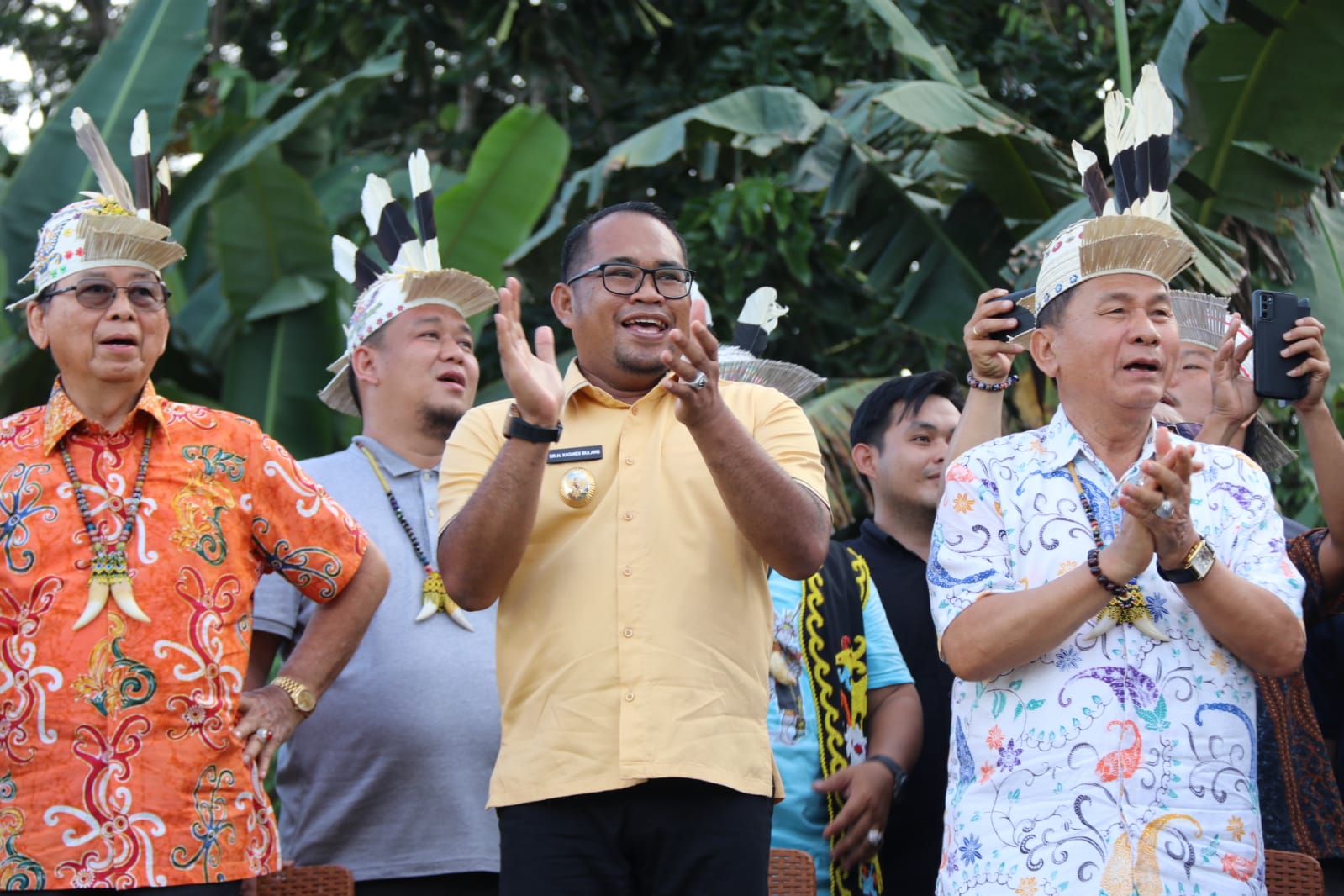 Mubes Kerukunan Keluarga Besar Tebeng Lung Hadirkan Lomba Perahu Tradisional