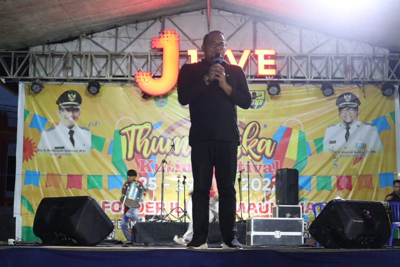 Buka Festival Thumbenska, Kasmidi Bangga Dengan Kreativitas Anak Muda Di Kutim