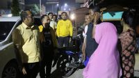 Wabup Kutim Kasmidi Bulang Kunjungi Korban Kebakaran Munthe