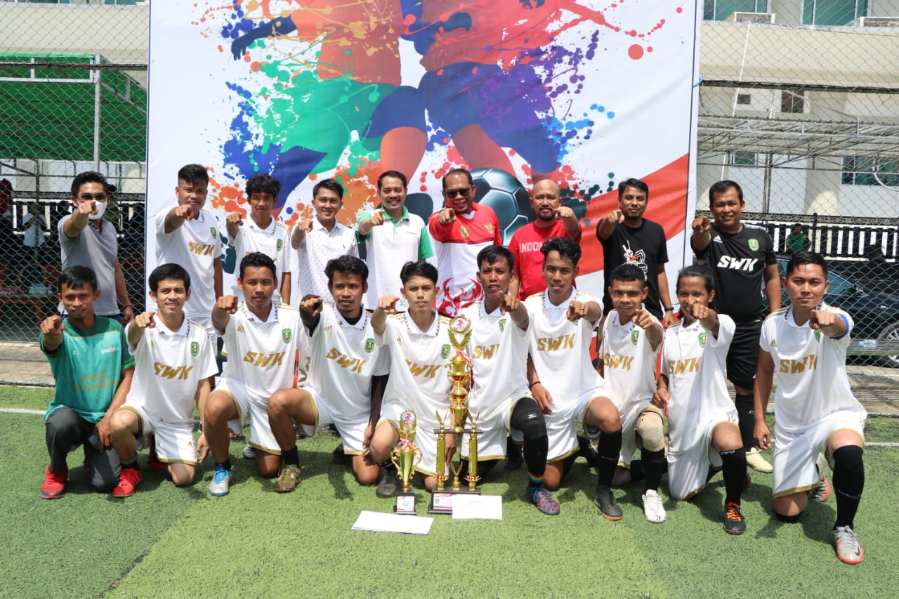 Swakelola Keluar Sebagai Juara Turnamen Futsal Piala Merdeka, Kasmidi : Bagian Yang Belum Juara Jangan Berkecil Hati