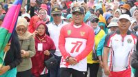 Ikuti Jalan Santai Ribuan Warga Kaliorang Tumpah Ruah Semarakkan HUT ke - 77 Republik Indonesia