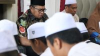 Milad Ke 46, Puluhan Santri Al-Munawir Doakan Kasmidi Bulang