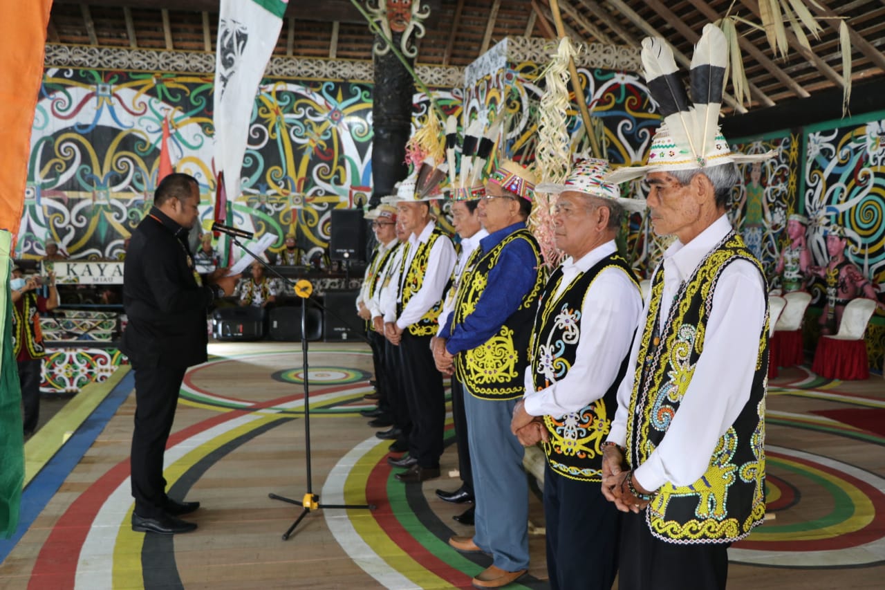 Wabup Ajak Lembaga Adat Turut Membangun dan Melestarikan Kebudayaan Daerah