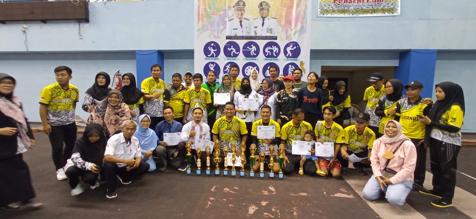 PGRI Sangatta Utara Juara Umum Porseni Tahun 2022 Dengan Raihan 7 Medali Emas