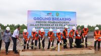 Pemkab Kutim dan PT KPC Lakukan Ground Breaking di Pelabuhan Kenyamukan