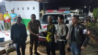 Wabup Kasmidi Serahkan Satu Unit Ambulans Untuk Warga RT 32 Sangatta Utara