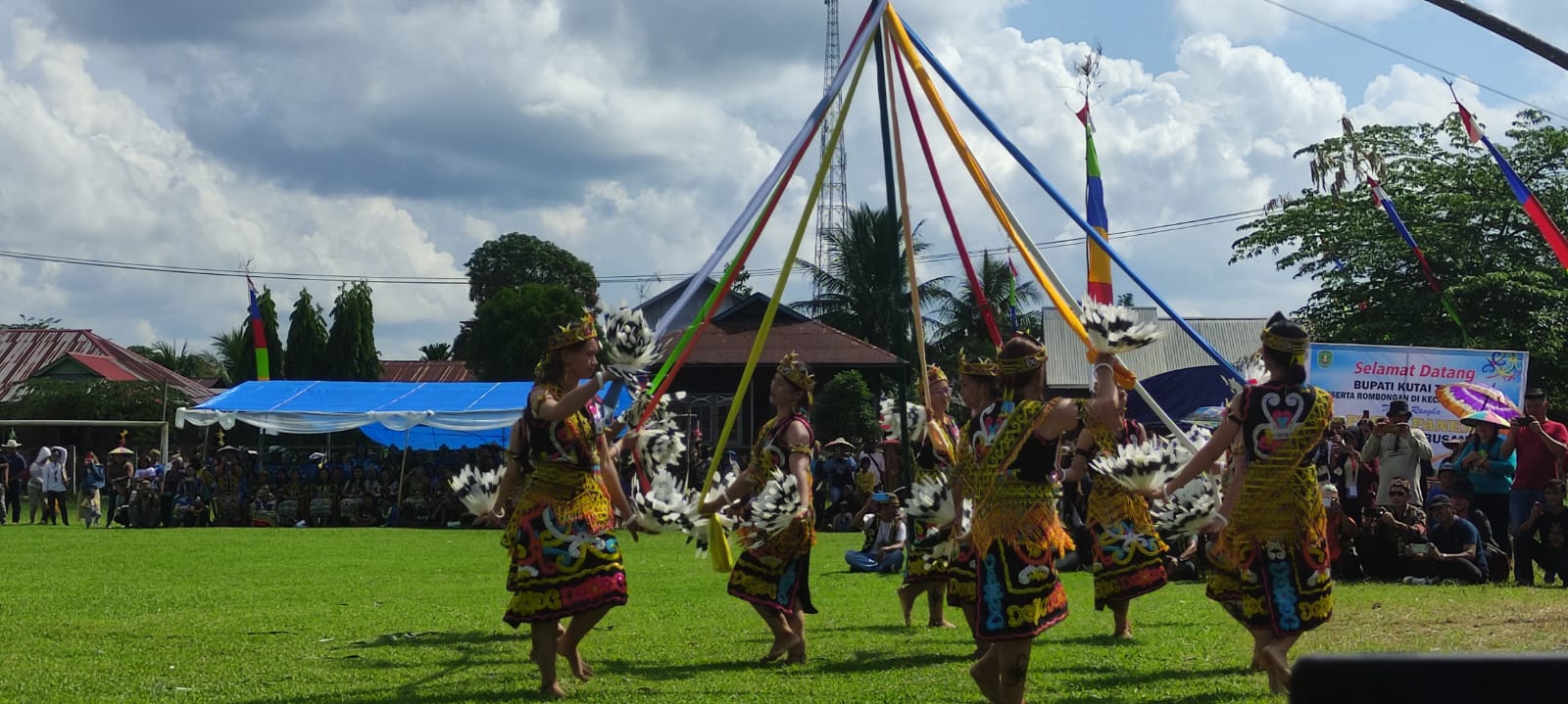 Pesta Panen di Kecamatan Busang, Bupati Berharap Terus Dikembangkan Untuk Jadi Agenda Tahunan