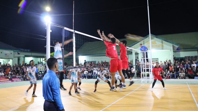 Taklukan KKSS, Tim Bola Voli Kodim Tantang Ayris Bontang di Final Kodim 0909 KTM Cup 2023