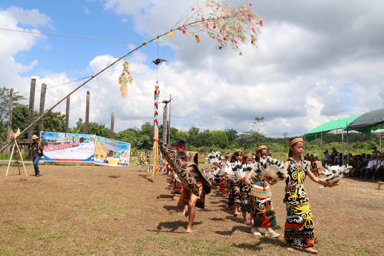 Desa Rindang Benua Hadirkan Pesta Budaya Bengen Lepek Majeu